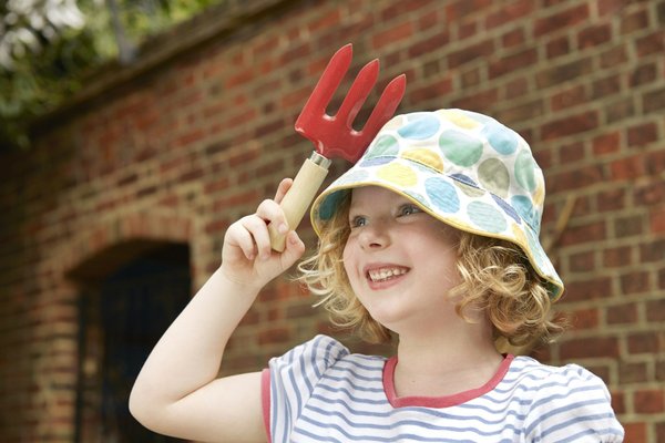 Le guide du bob chapeau : style et tendances